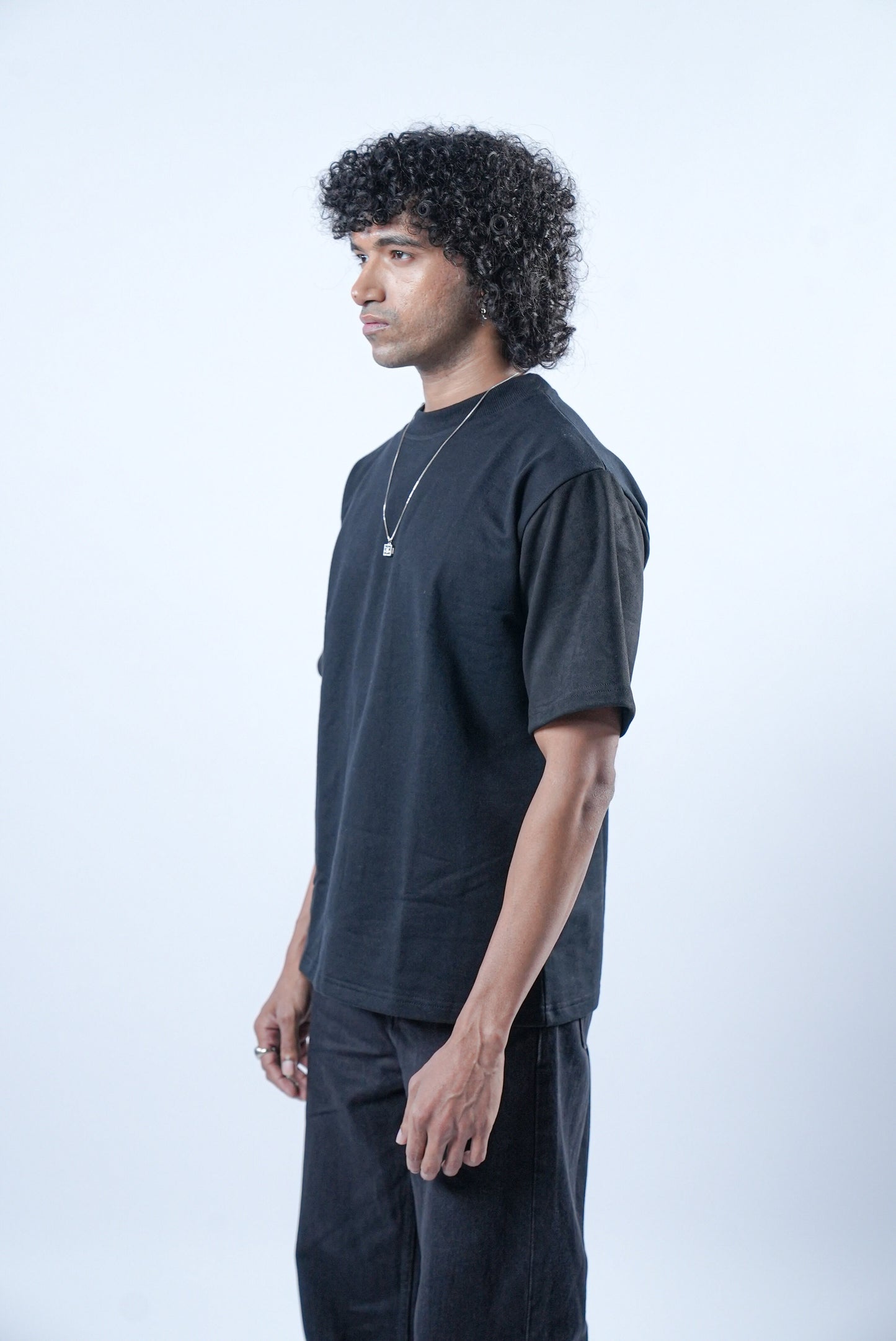 SUEDE SLEEVES TEE