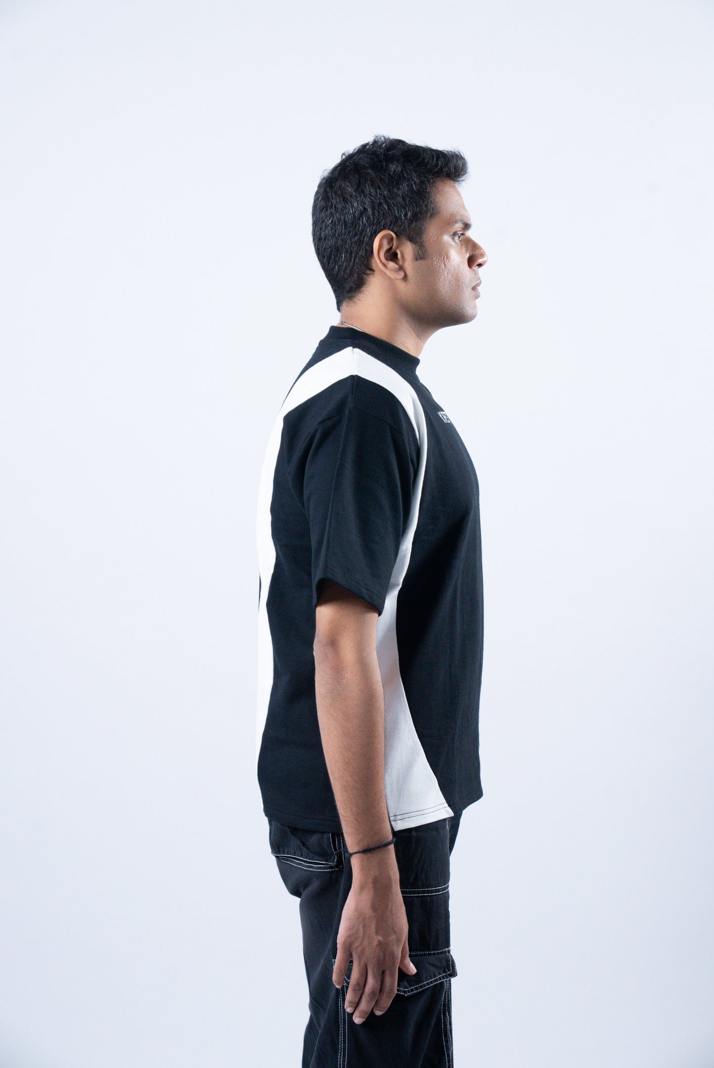 Splits Tee Black - Kreflct