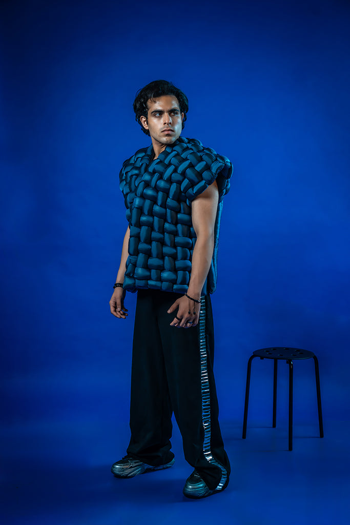 Woven Puffer Jacket - Kreflct